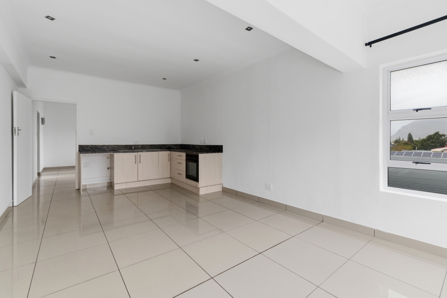 1 Bedroom Property for Sale in Heathfield Western Cape